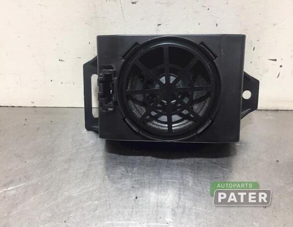 Loudspeaker PORSCHE CAYENNE (92A)