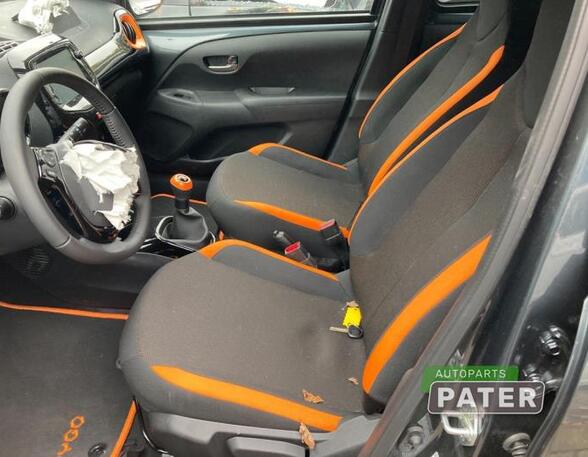 Seats Set TOYOTA AYGO (_B4_)