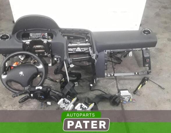 Driver Steering Wheel Airbag PEUGEOT 5008 (0U_, 0E_)