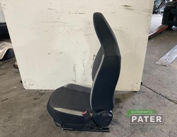 
Sitz rechts Toyota Aygo B4  P15693685
