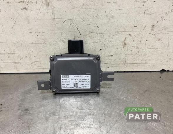 Fuel Pump Relay VOLVO V70 III (135)