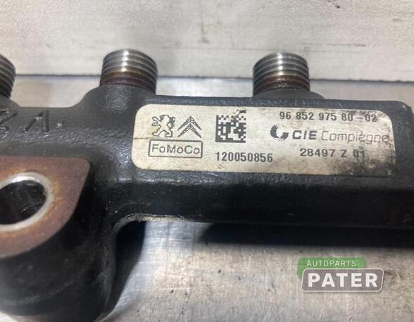 Petrol Fuel Rail VOLVO V50 (545)