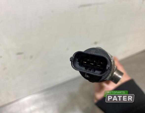 Petrol Fuel Rail VOLVO XC60 (156)