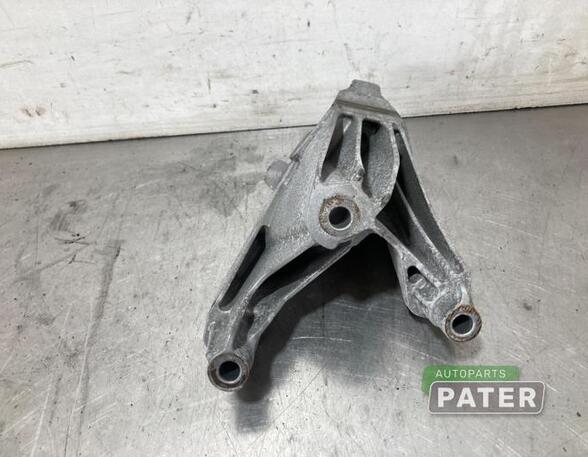 Engine Mount Bracket AUDI A6 Avant (4G5, 4GD, C7)