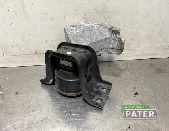 Engine Mount Bracket NISSAN JUKE (F15)