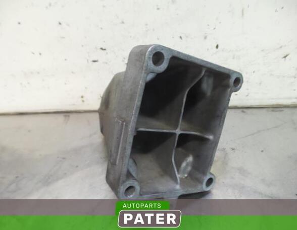 Engine Mount Bracket MERCEDES-BENZ E-CLASS (W212)