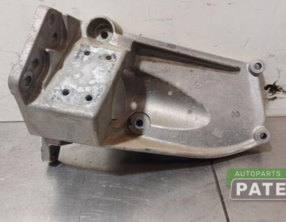 Engine Mount Bracket VOLVO V60 II (225)