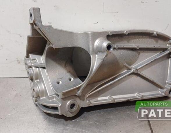 Engine Mount Bracket VOLVO V60 II (225)