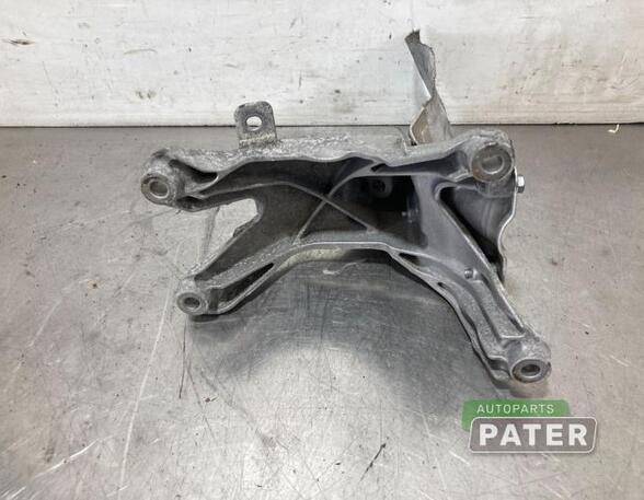 Engine Mount Bracket AUDI A6 Avant (4G5, 4GD, C7)