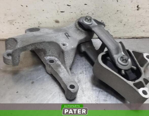 Engine Mount Bracket MERCEDES-BENZ CLA Coupe (C117)