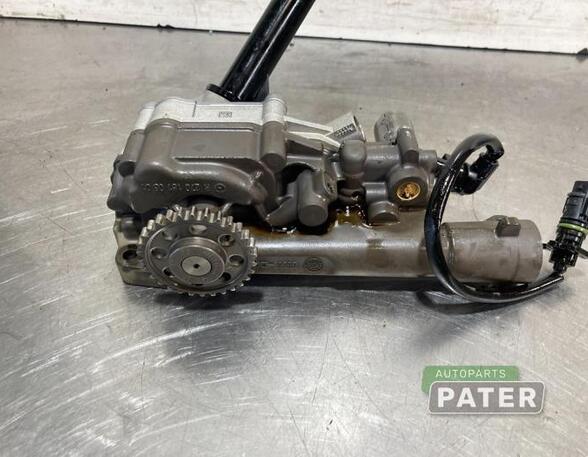 Oil Pump MERCEDES-BENZ A-CLASS (W176)