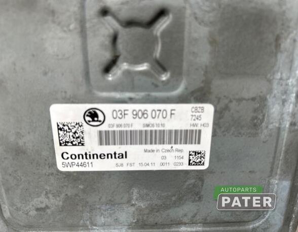 Control unit for engine SKODA OCTAVIA II Combi (1Z5)