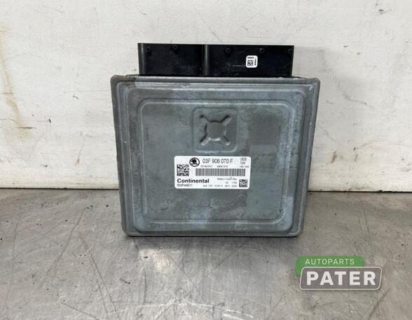 Control unit for engine SKODA OCTAVIA II Combi (1Z5)