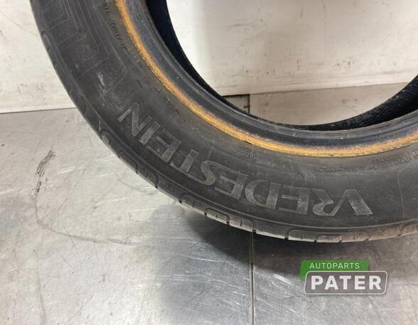 Tire FORD FIESTA V (JH_, JD_)