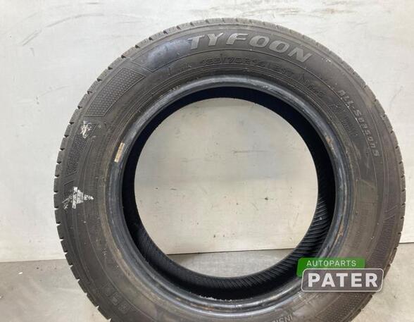 Tire NISSAN MICRA III (K12)