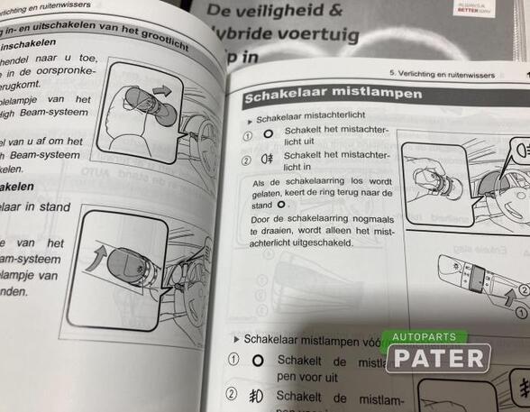 Handleiding TOYOTA AURIS (_E18_), TOYOTA AURIS Estate (_E18_)