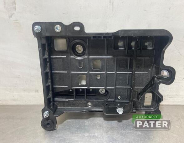 Battery holder TOYOTA YARIS (_P21_, _PA1_, _PH1_)