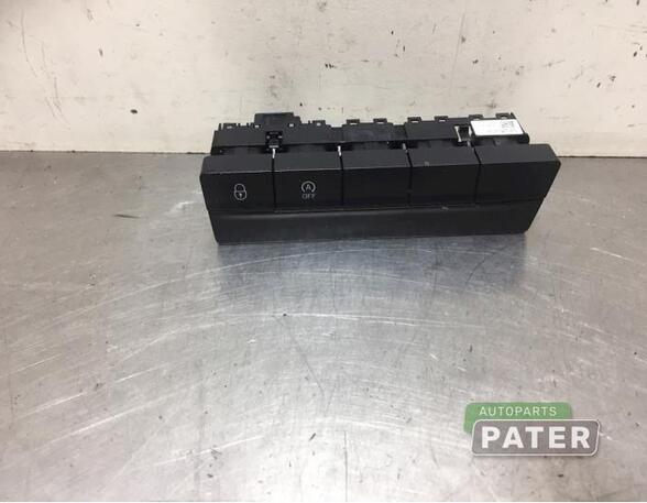 Switch for central lock SKODA OCTAVIA III Combi (5E5, 5E6), SKODA OCTAVIA IV Combi (NX5)