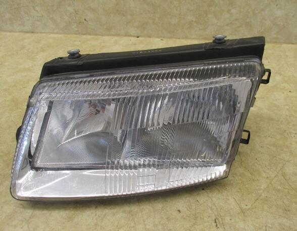 Headlight VW PASSAT Variant (3B5)