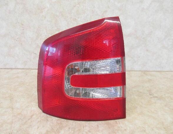 Combination Rearlight SKODA Octavia II Combi (1Z5)