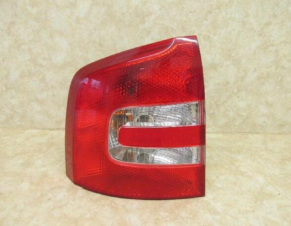 Combination Rearlight SKODA Octavia II Combi (1Z5)