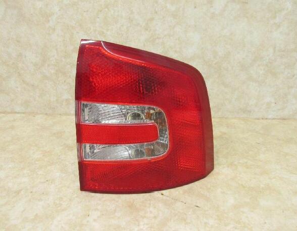 Combination Rearlight SKODA Octavia II Combi (1Z5)