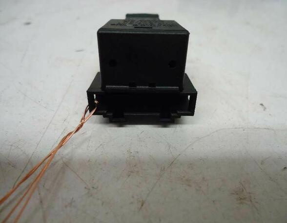 Brake Light Switch VW Polo (6N2)