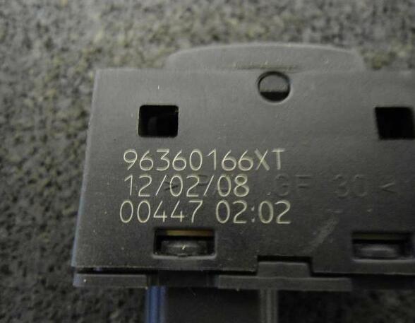 Window Lift Switch PEUGEOT 407 SW (6E)