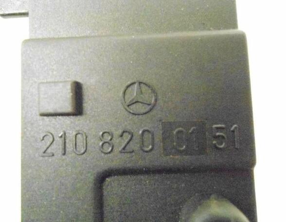 Seat Heater Switch MERCEDES-BENZ C-Klasse T-Model (S202)