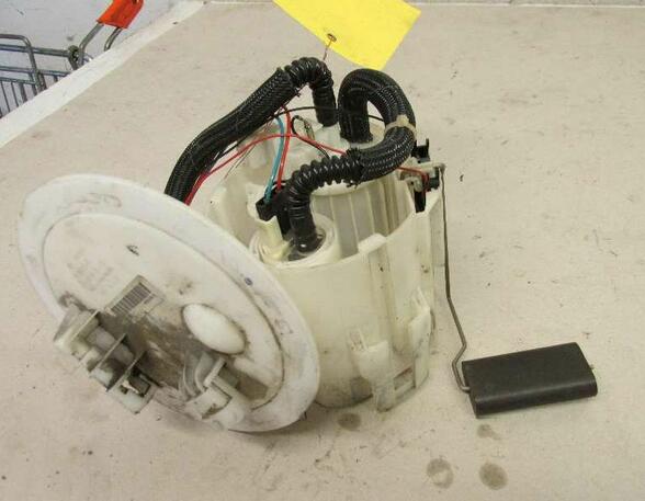 Fuel Pump OPEL Astra H Caravan (L35)