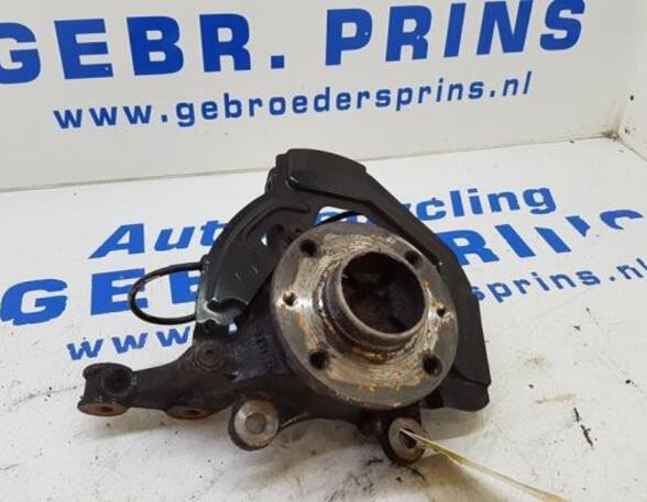 Achsschenkel rechts vorne Renault Twingo III BCM A4533320800 P18684122