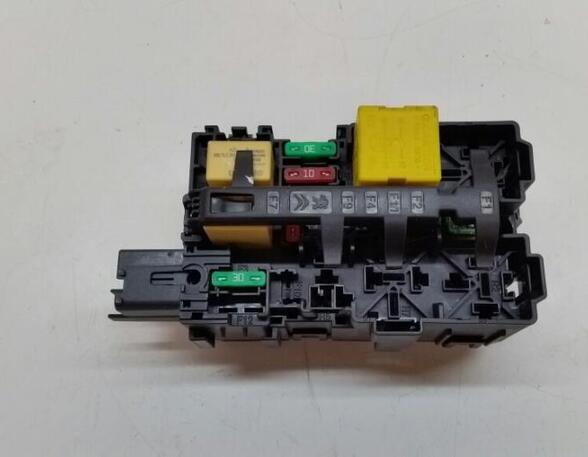 Fuse Box PEUGEOT 208 I (CA_, CC_)