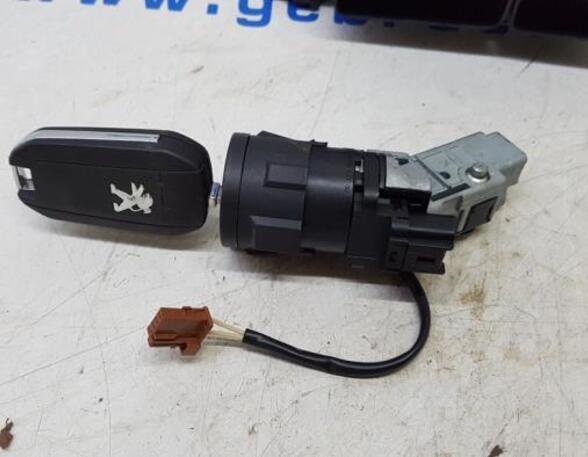 Control unit PEUGEOT 3008 SUV (MC_, MR_, MJ_, M4_)