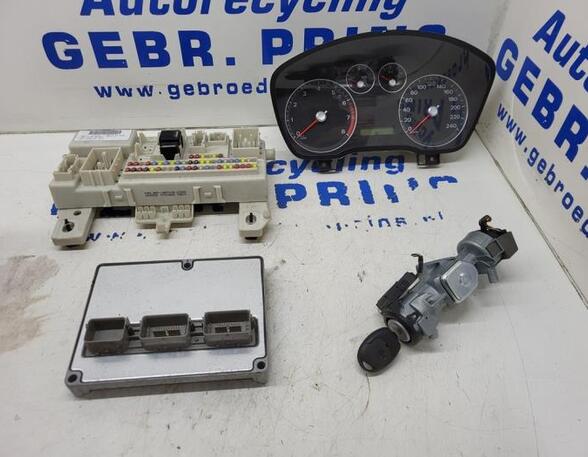 Control unit FORD FOCUS C-MAX (DM2), FORD C-MAX (DM2)