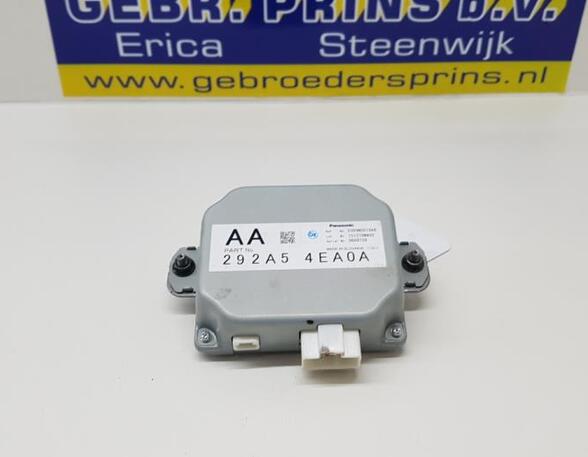 Control unit NISSAN QASHQAI II SUV (J11, J11_)