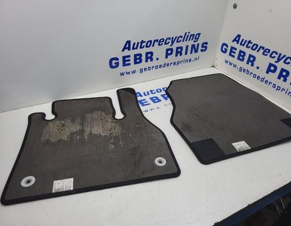 Floor mat (Carpet Mat) MERCEDES-BENZ CITAN Box Body/MPV (W415)