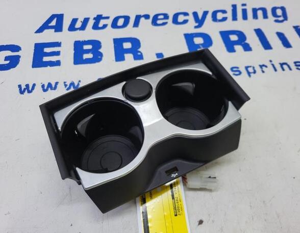 Cup holder BMW 5er (F90, G30)