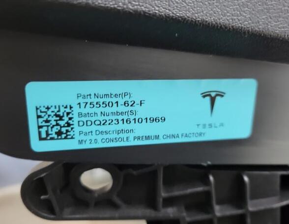 
Mittelkonsole Tesla Model Y 5YJY 1755501162F P19977709
