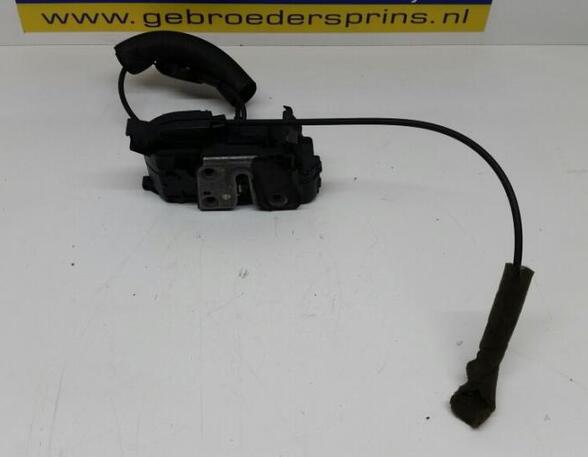 Klappenschlosszug Renault Megane III Grandtour Z 825030574R P12833683