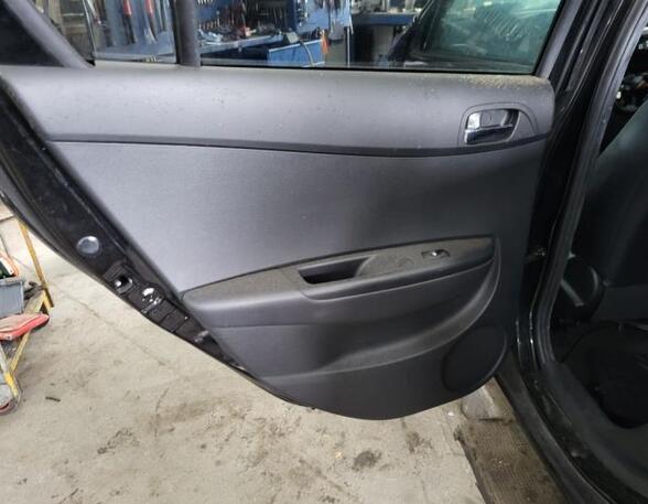 Door HYUNDAI i20 (PB, PBT)