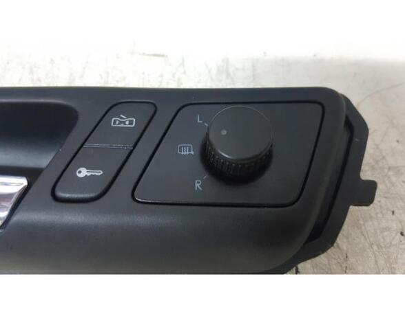 Door Handle VW POLO (9N_), VW POLO Saloon (9A4, 9A2, 9N2, 9A6)