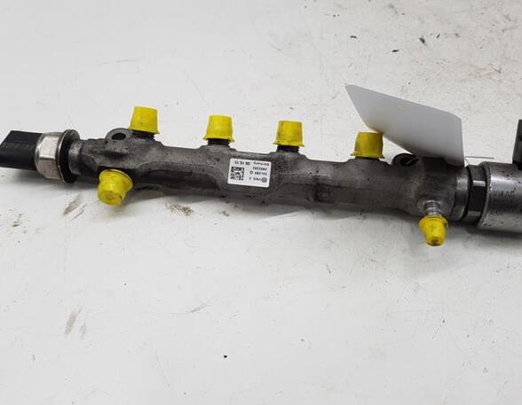 Petrol Fuel Rail VW Passat Variant (3G5, CB5)