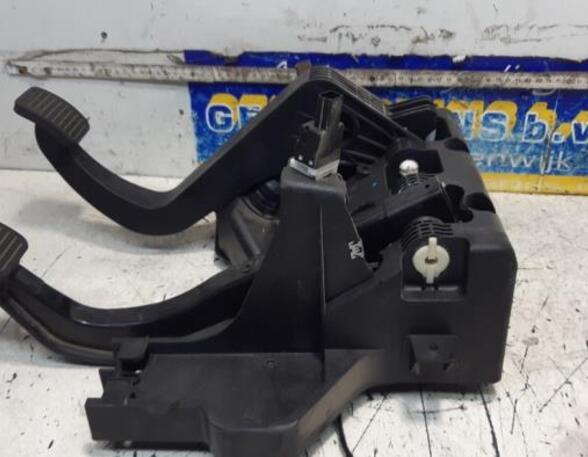 Pedal Assembly FIAT Ducato Pritsche/Fahrgestell (250, 290)