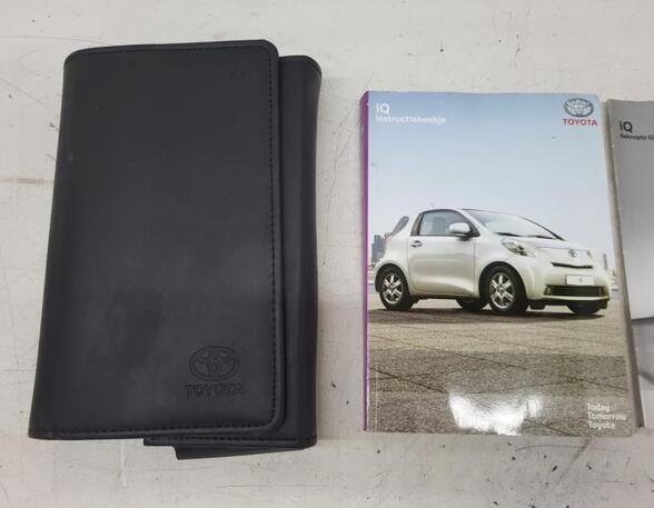 Bordbuch Toyota IQ AJ1 016510100900 P20909490