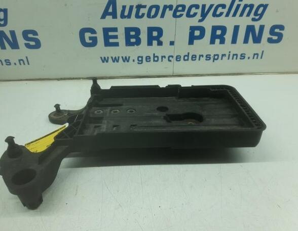 Batterijhouder VW Golf VII (5G1, BE1, BE2, BQ1)