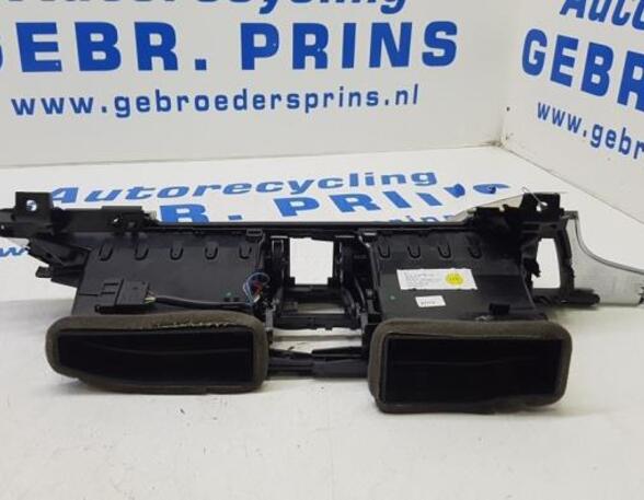 Dashboard ventilatierooster AUDI A7 Sportback (4GA, 4GF), AUDI A6 Avant (4G5, 4GD), AUDI A6 Allroad (4GH, 4GJ)