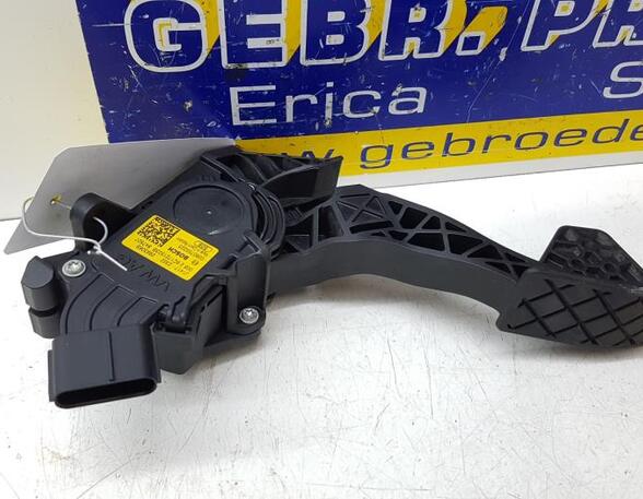 Accelerator pedal VW Polo (6C1, 6R1)