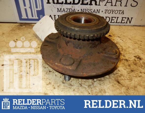 Wheel Hub NISSAN PRIMERA Hatchback (P11)