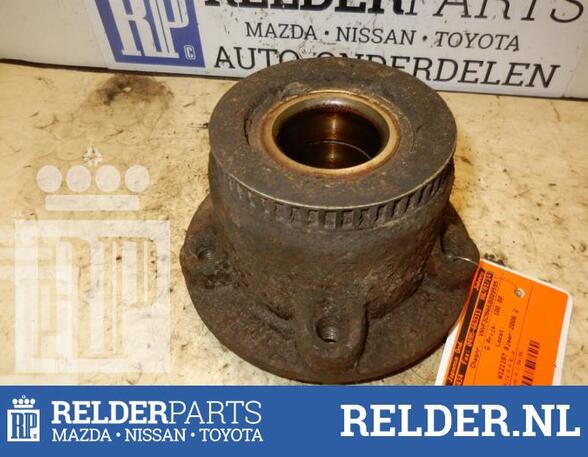 Wheel Hub NISSAN INTERSTAR Van (X70)