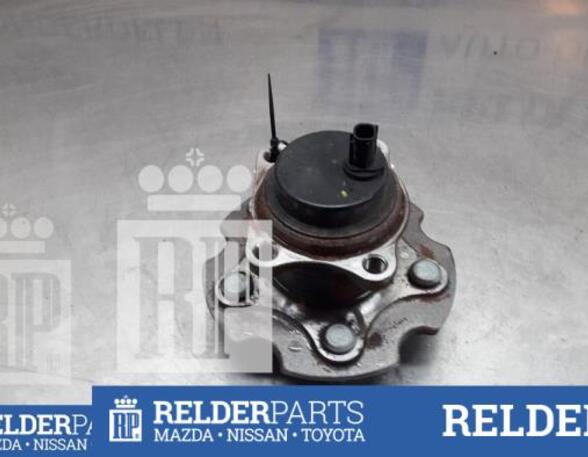 Wheel Hub TOYOTA RAV 4 IV (_A4_)